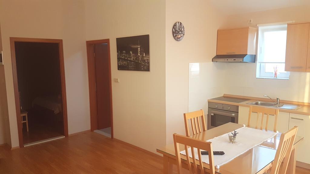 Apartments Mrdelja Vrsi Dış mekan fotoğraf